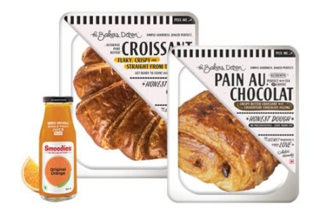 Pain-Au-Chocolat Butter Croissant Smoodies Orange Juice