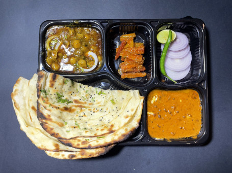 Chhole Dal Makhni Kulcha Combo