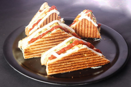 Paneer Schezwan Grilled Sandwich Spicy