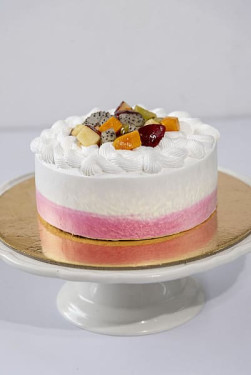 Exotic Freesh Fruits Cake