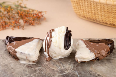 Choco Blast (Triple Chocolate) With Ice Cream