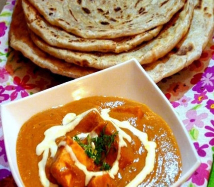 Paneer Lababdar Lachchha Paratha Combo Jain Regular)