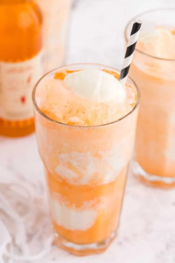 Mirinda (With Ice Cream)