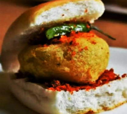 B Veg Jumbo Mumbai Vadapav