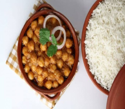 Punjabi Chhole With Rice