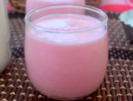 Sweet Gulab Lassi