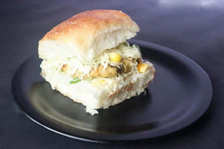 Corn Blast Vadapav