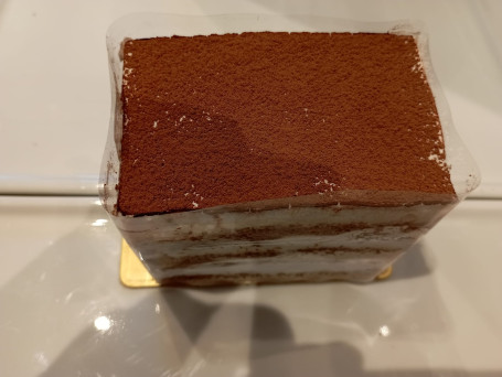 Tiramisu Pastry (1 Pc)