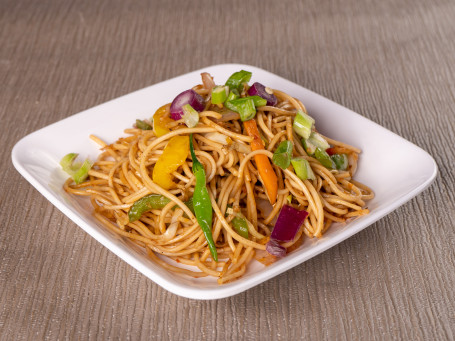 Veg Noodles (Half Plate)