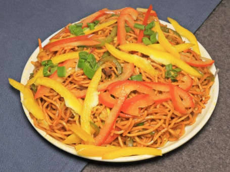 Singapori Veg Noodles