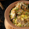 Lucknowi Chicken Biryani Handi (sem osso)