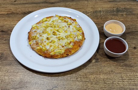 Mughlai Corma Veg Pizza