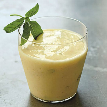 Pineapple Chia Smoothie