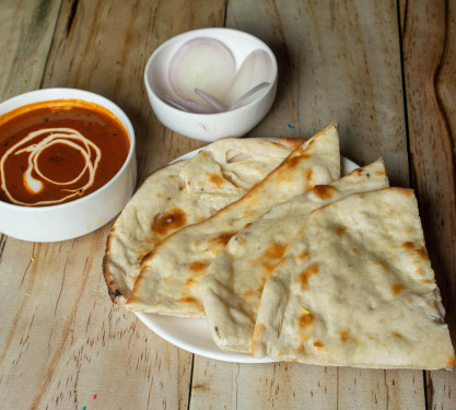 Dal Makhni With 2 Butter Naan Salad