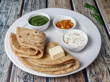 2 Aloo Gobi Mix Parantha Chutney Pickle Butter Curd [200 Gram]