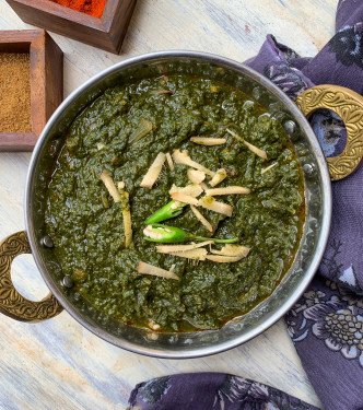 Sarson Ka Saag Makhani