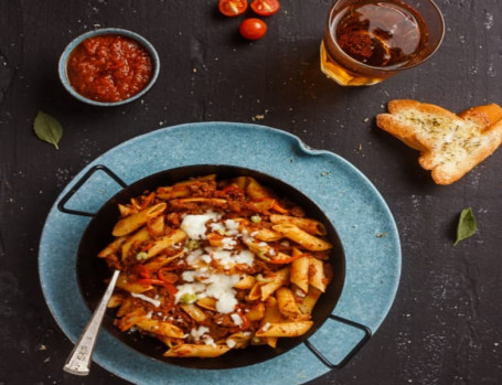 Arrabiata Chicken Pasta (Spicy Tomato Sauce)