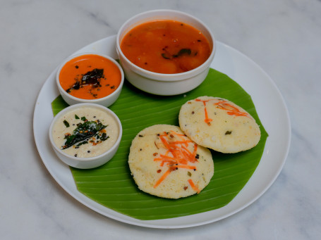 Rava Idli (4 Pcs)