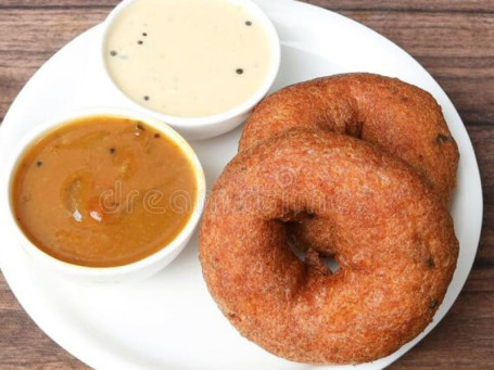 Vada(2Pc) With Sambhar Coconut Chatney