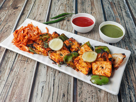 Paneer Lasoon Tikka [8 Pieces]