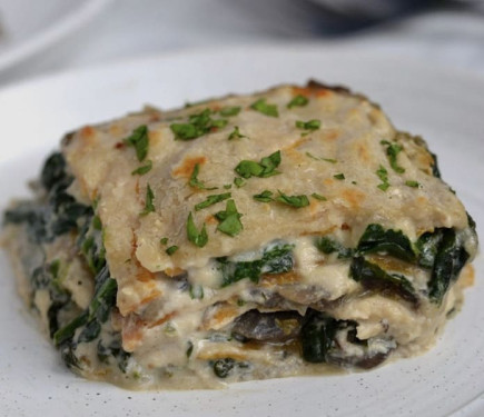 Creamy Spinach And Mushroom Lasagna