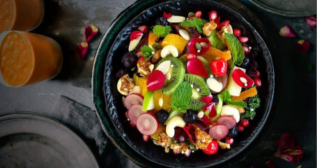 Luxurious Fruit Crunch Salad