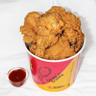 Crunchy Masala Big Bucket [10 Pieces]