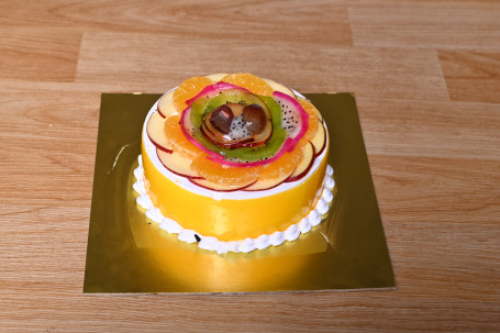 Cake Fresh Fruit 450 Grm 1 Pound)