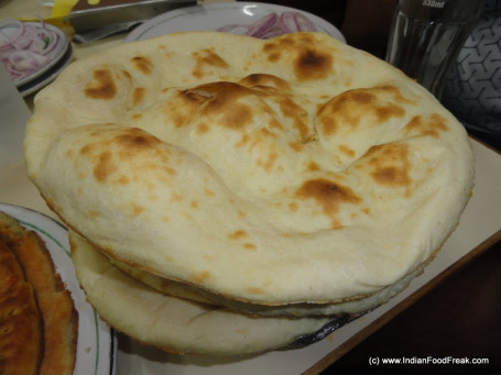 Tandoori Khameeri Roti (1 Pc)