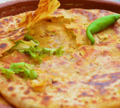 Besan Tawa Parantha