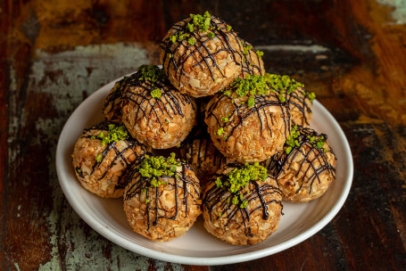 Ferrero Hezelnut Laddoo