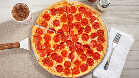 Giant Pizza (16
