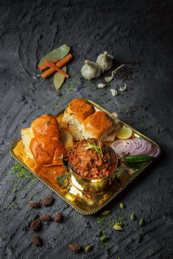 Keema Pav With 4 Pav