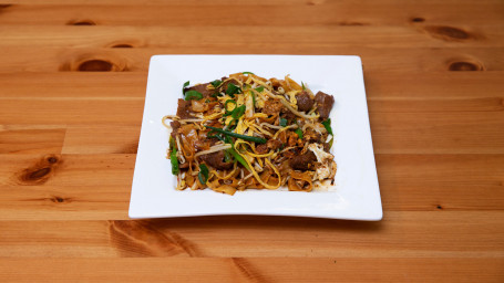 Stir Fried Kway Teo Beef Or Chicken