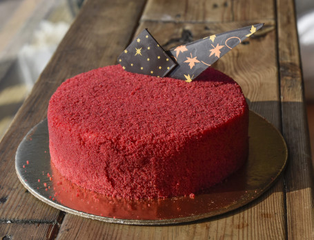 Red Velvet 400 Gm Cake
