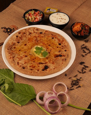 Aloo Pyaz Paratha(Tandoori)