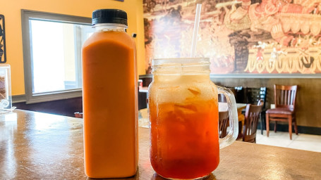 Thai Tea Bottle (16 Oz)