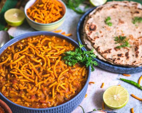 Plain Roti (5 Pc) Sev Tamatar (250Gm)