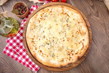 Large Cheesy Margherita Pizza