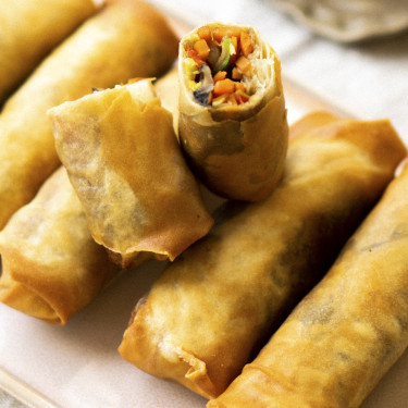 Veg Spring Rolls (9 Pcs)