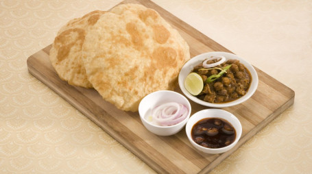 1 Paneer Bhature With Chole