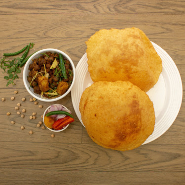 1 Pyaz Bhature With Chole