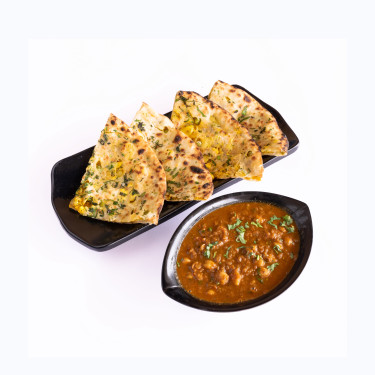 Amritsari Chollay Kulcha