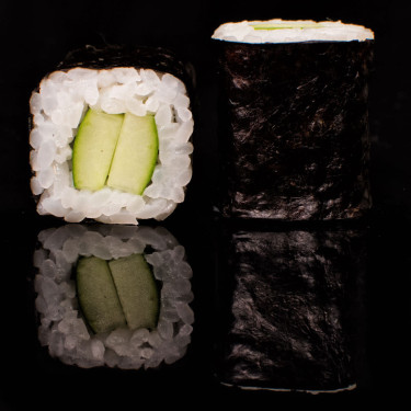 Cucumber Maki (Small 8 Pcs)