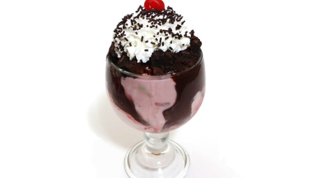 Peppermint Stick Fudge Brownie Sundae