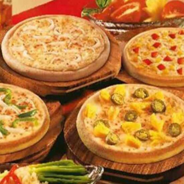 2 Queijo Capsicum Pizza (7 Polegadas) 2 Paneer Parcel