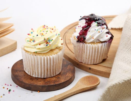 Blueberry Vanilla Cup Cake Combo