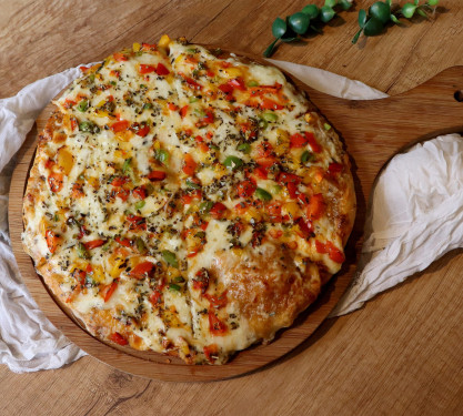 9 Vegetable Delight Pizza