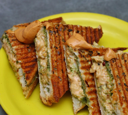 Tandoori Veg Jumbo Grill Sandwich