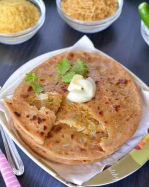 Chicken Bhurji Paratha